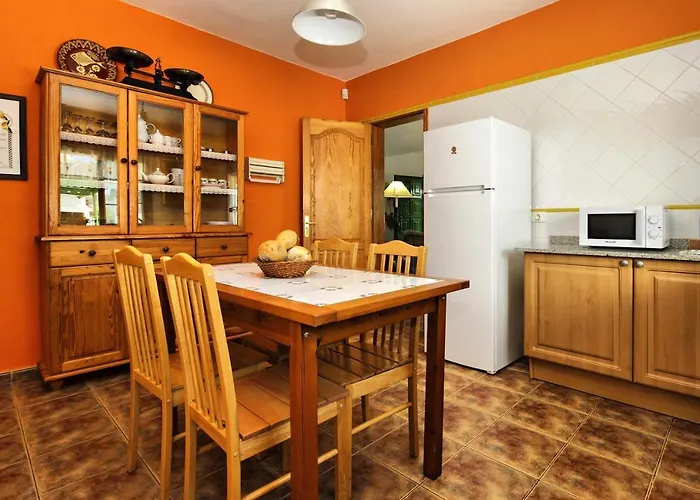 Casa Andrea Vila *